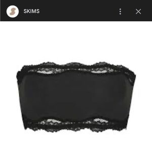 NWOT SKIMS Elegant Black Lace Bandeau